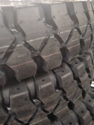 Pneus para carretillas elevadoras industriales