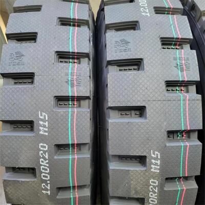 Período de garantía de 3 años o 120 neumáticos para camiones y autobuses, adecuados para diversas condiciones climáticas, ofreciendo rendimiento y seguridad